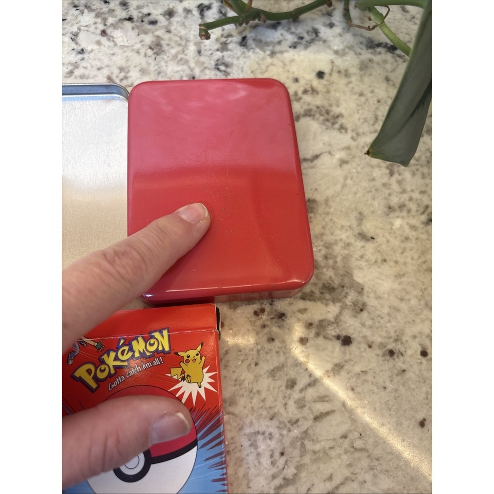 Vintage Pokemon Playing Cards Tin 1999 Nintendo Bicycle Pikachu 54 Cards - Picture 5 of 16